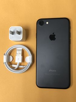 iPhone 7 128GB Factory Unlocked