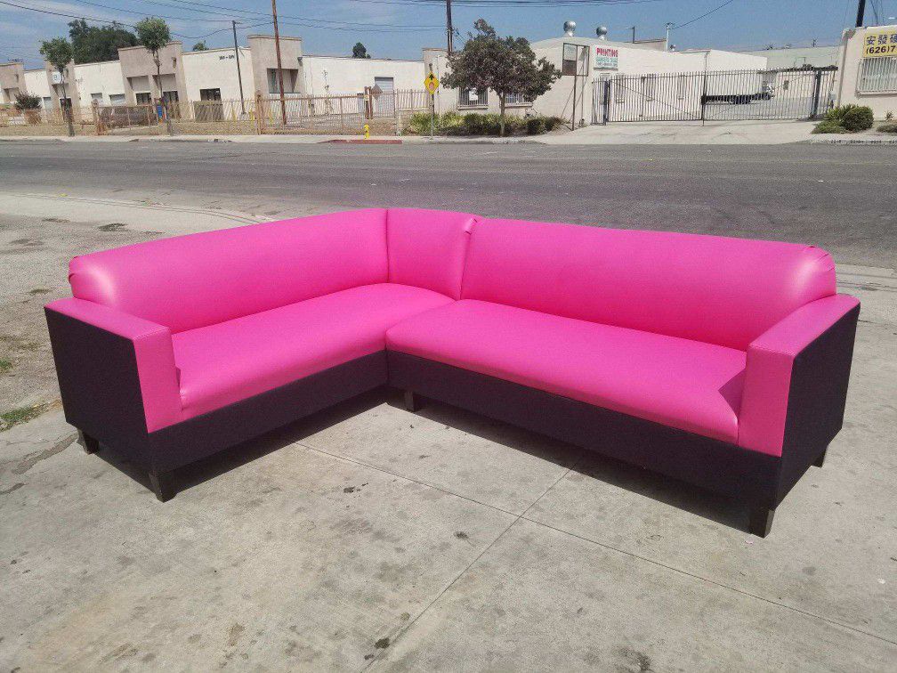NEW 7X9FT PINK LEATHER COMBO SECTIONAL COUCHES