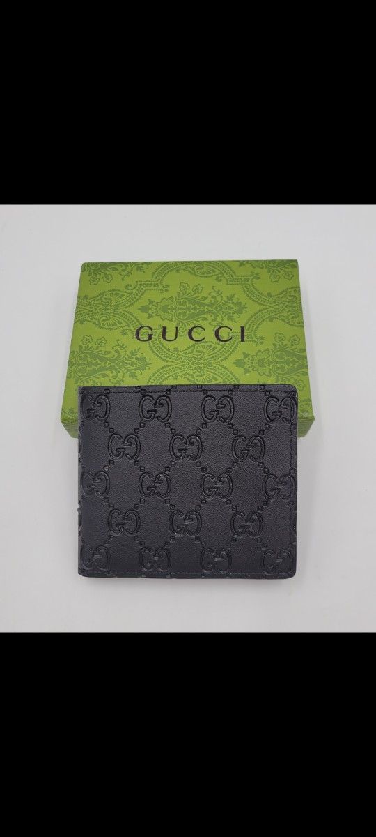 LEATHER WALLET