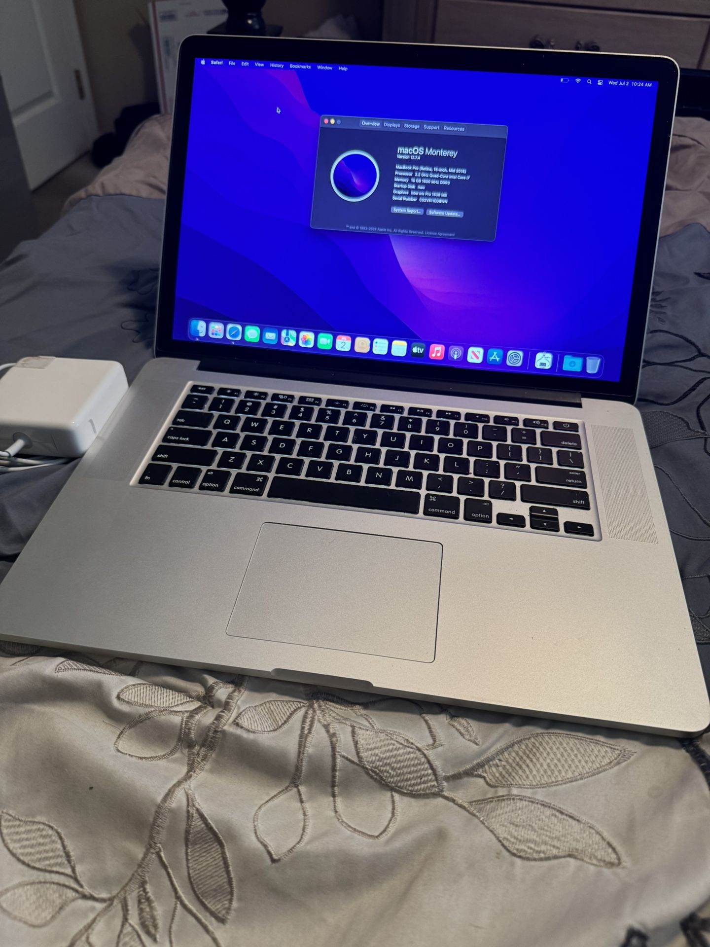 2015 MacBook Pro Retina 15” i7 16GB