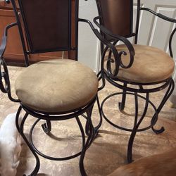 Bar Stools 