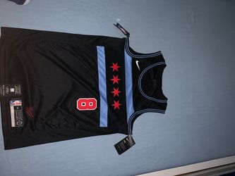 Nike Swingman Zach Lavine Jersey *Brand New* *With Stiched Signiture*