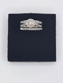14KT Diamond Wedding Set