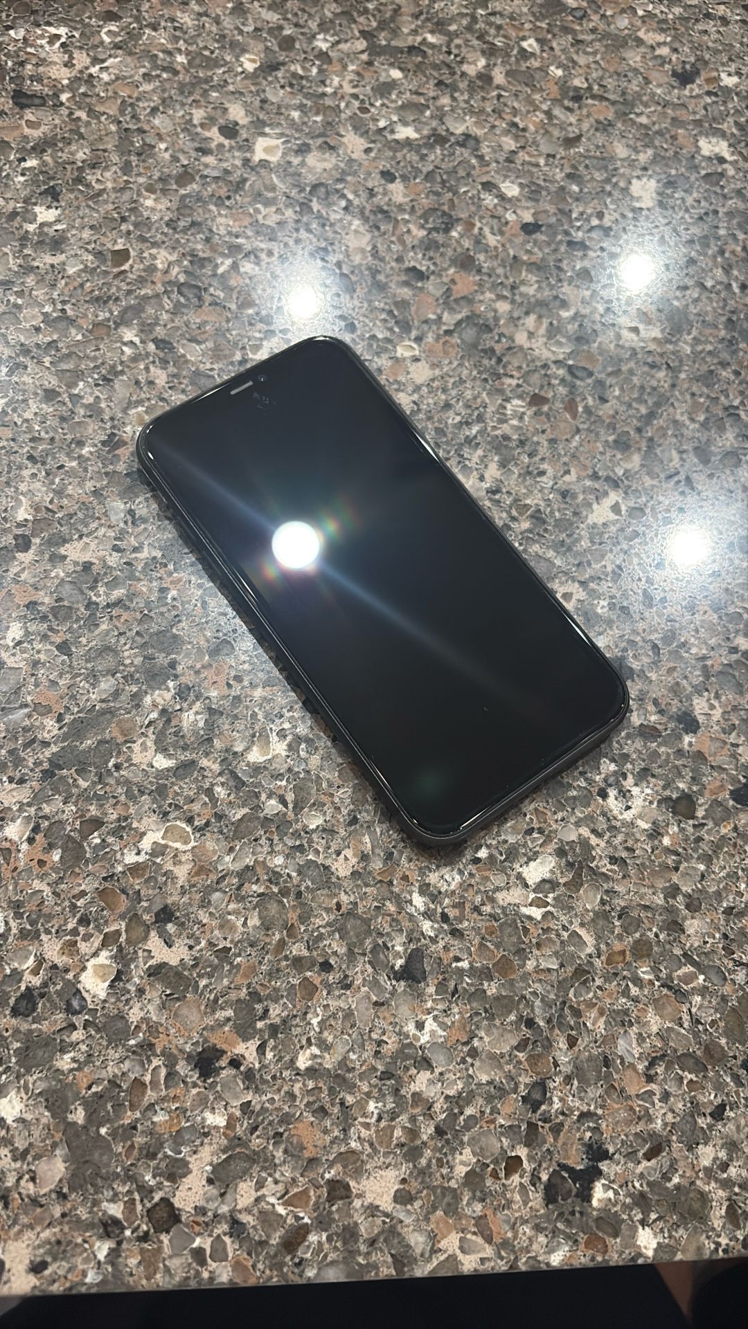 iPhone 11 64gb Unlocked Great Condition