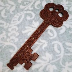 Vintage Key Caddy 