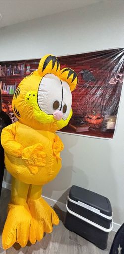 Costumes