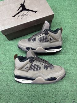 JORDAN 4 CAVESTONE SIZE 6.5Y