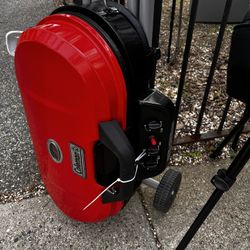 COLEMAN PORTABLE GRILL 
