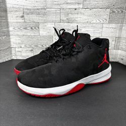 Nike Jordan https://offerup.com/redirect/?o=Qi5GbHk= Camo Bred Black Red 881444-006 Men 2017 size 10 