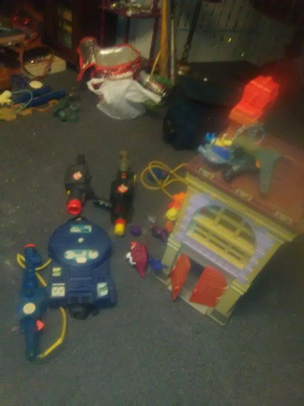 Vintage ghost busters toys