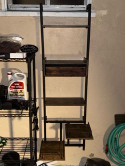 Hanging shelf