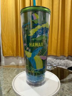 Various Starbucks cups