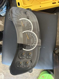 99-06 CHEVY/GMC SPEED CLUSTER