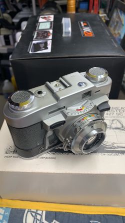 Vintage Graphic 35m camera