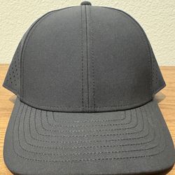 Black Melin hat -New