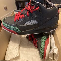 Jordan 4 Spike  Lee Size 2.5y