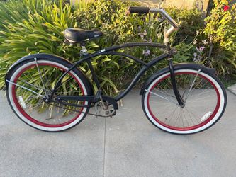 Vintage-Style Black Schwinn Cruiser Bicycle – $120 OBO