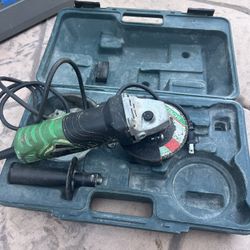 Hitachi G12SS angle grinder