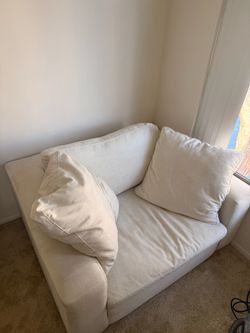 Utopia Cloud Chair