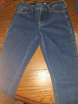 Old Navy Rockstar Super Skinny Jeans