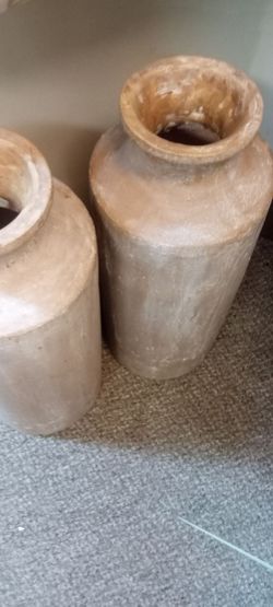 New terracotta floor vases thick and heavy 50 each or 80 for set serious inquiry only please