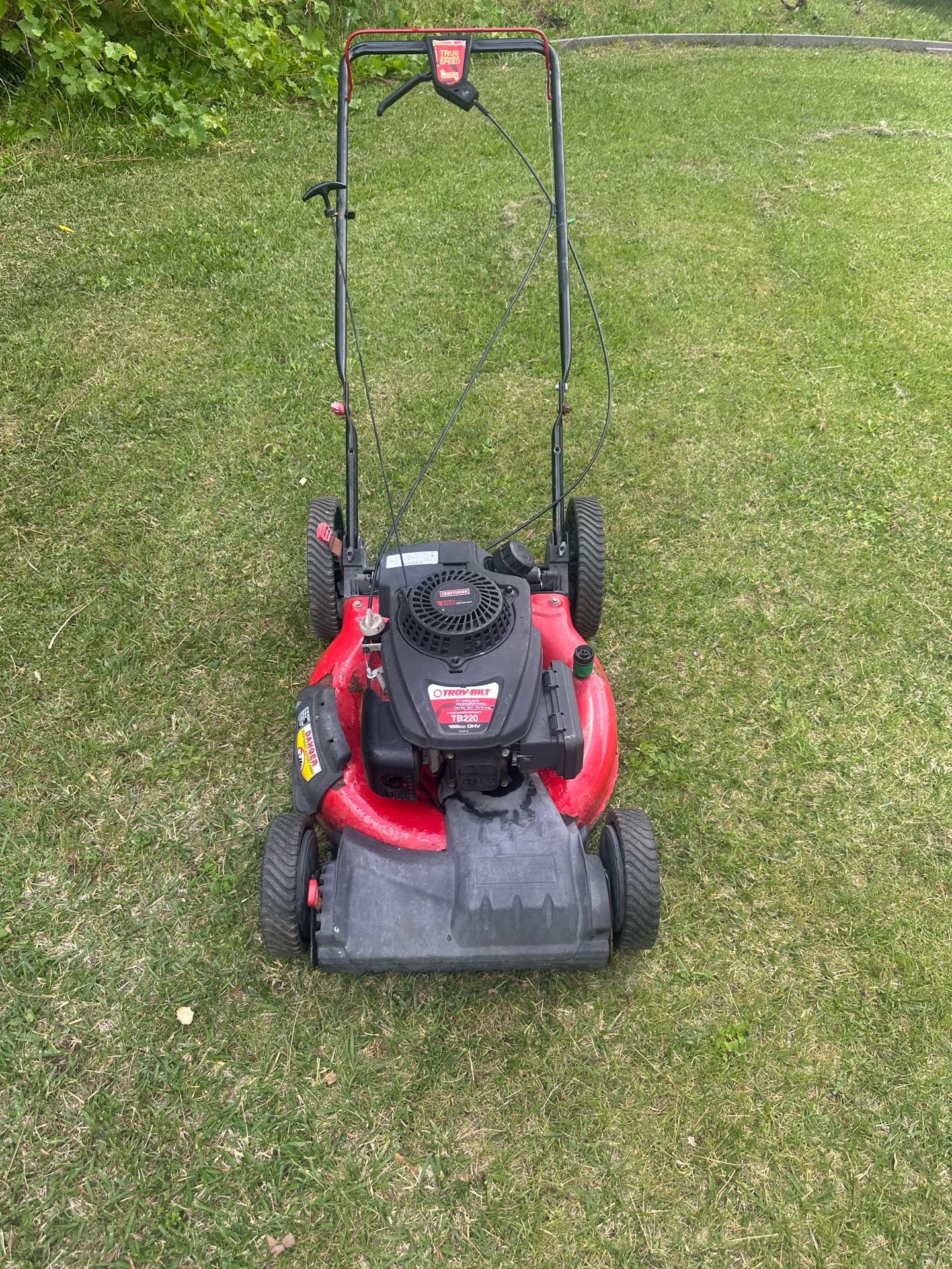 Troy Bilt TB220 159cc self propelled lawn mower (no bag)