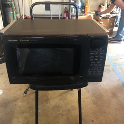 Sharp Carousel Microwave