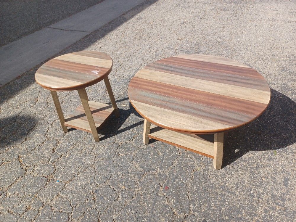 Coffee Table / End Table 