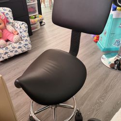 Saddle Style Chair