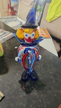 Glass clown