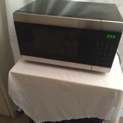 Frigidaire Microwave 