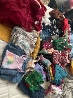 Size 4t girl clothes bundle