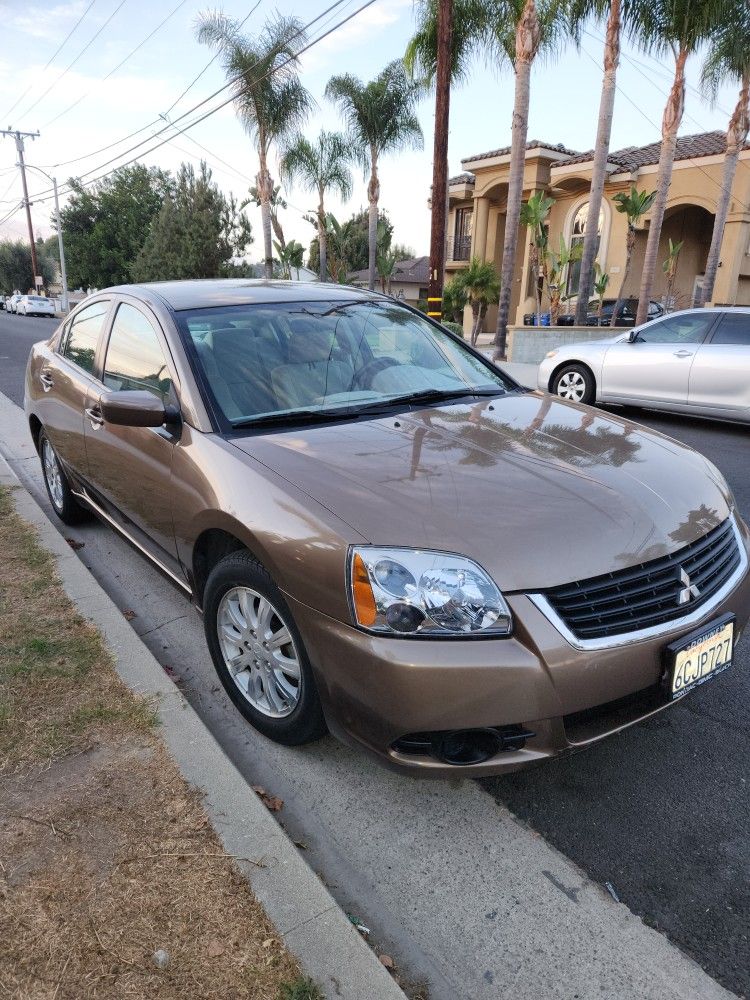 2009 Mitsubishi Galant