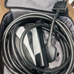 Tesla - Mobile Connector, Portable Electric Vehicle