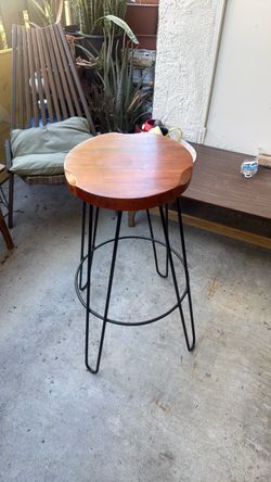 Wood Barstool with Black Metal Hairpin Legs