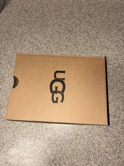 Toddler Girl Pink Uggs Size 7