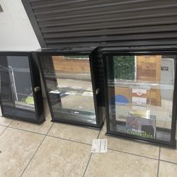 Jewelry Case Display