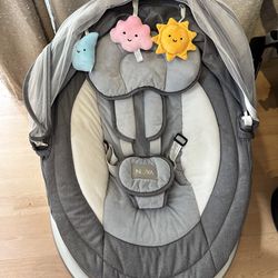 Nova baby swing