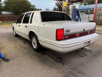1993 Lincoln Town Car