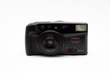 Yashica Zoomtec QD 35mm Film Camera!