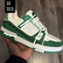 LV TRAINERS (NEGOTIABLE)