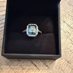 14k Levian Rose Gold Blue Topaz Ring