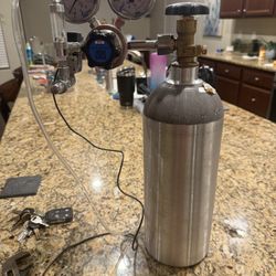 CO2 Tank And Regulator With Burkert Solenoid Aquarium 