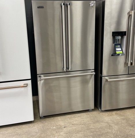 Viking French Door Refrigerator E5