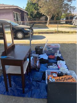 YARD SALE