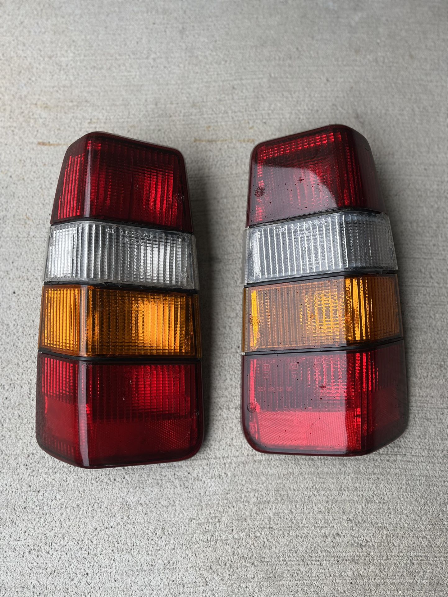 VOLVO 240 245 WAGON TAIL LIGHTS PAIR FOR SALE π