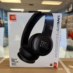JBL Live 670NC Wireless On Ear Bluetooth Headphones + Noise Cancelling