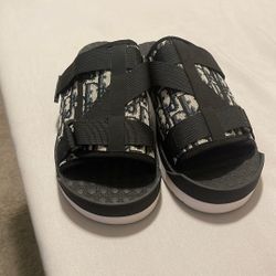Dior Slides Barely Worn