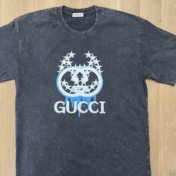 Brand new design, designer T-shirt SZ XL