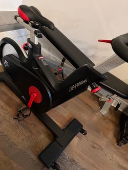 Life Fitness Indoor Cycling Bike